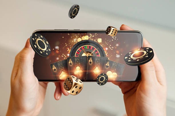 Filipino players enjoying phfairy mobile gaming experience